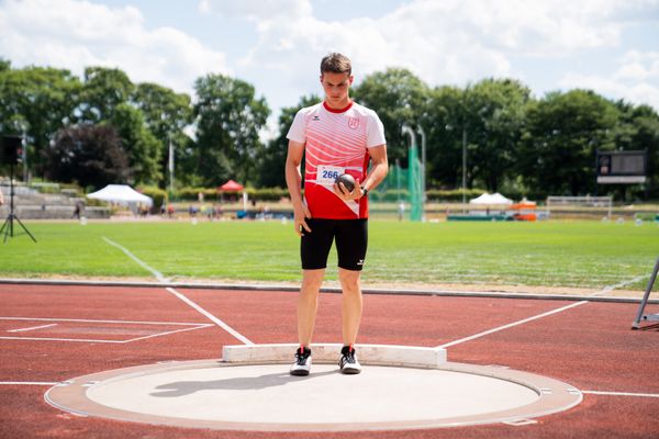 Max Reinhardt (MTV Aurich) am 03.07.2022 waehrend den NLV+BLV Leichtathletik-Landesmeisterschaften im Jahnstadion in Goettingen (Tag 1)